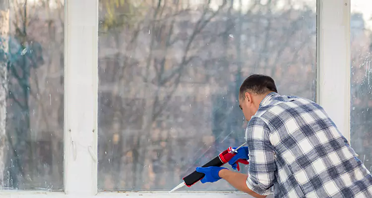 Repair Sliding Closet Doors Not Moving in Belle Glade, FL